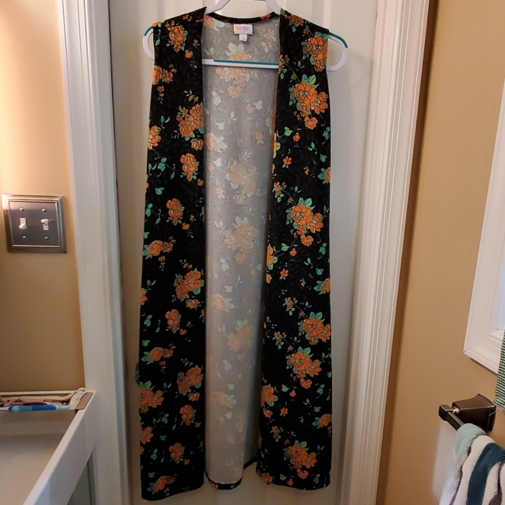 Lularoe Joy vest, large